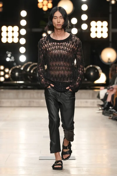 Look 9